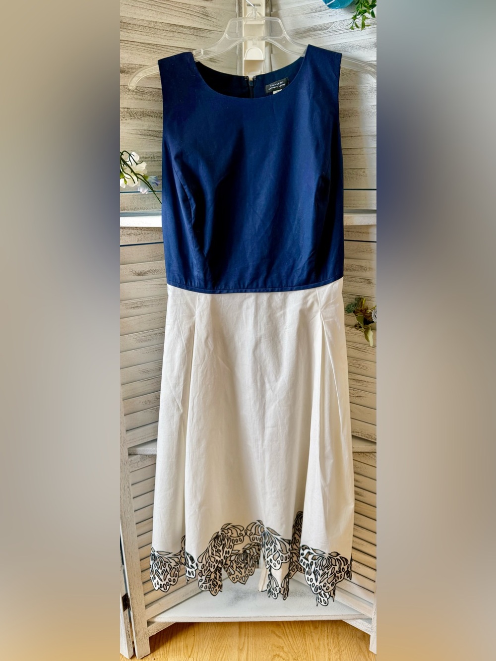 Tahari Arthur S Levine 14W NWT Lined Navy White Hi Lo Cutout Hem Dress
